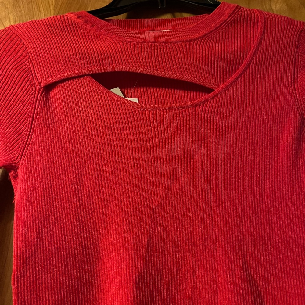 Carmen Marc Valvo Red Orange Slit Hole Blouse